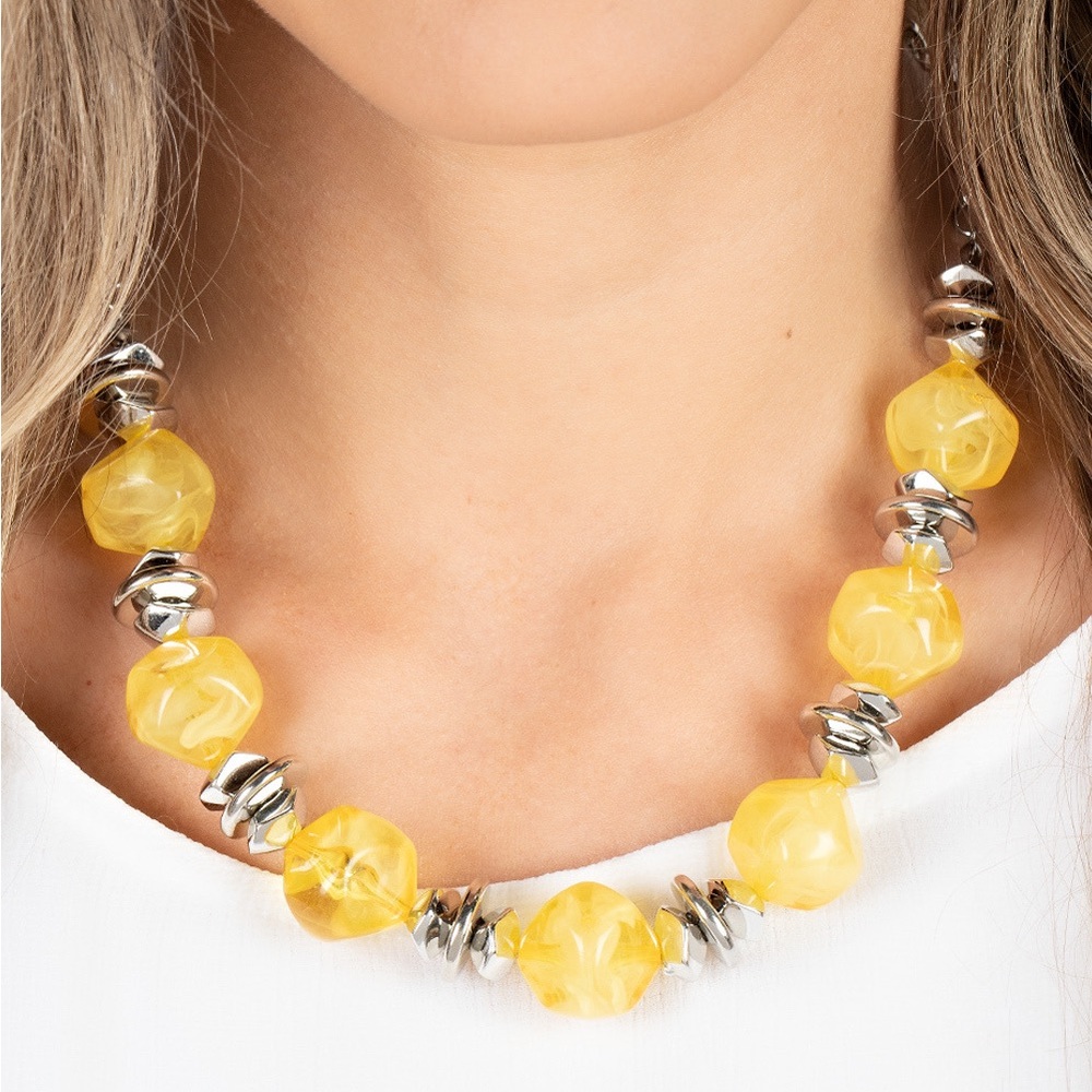 Spring yellow necklace with silver